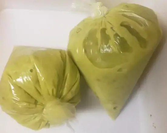 2 extra green salsas